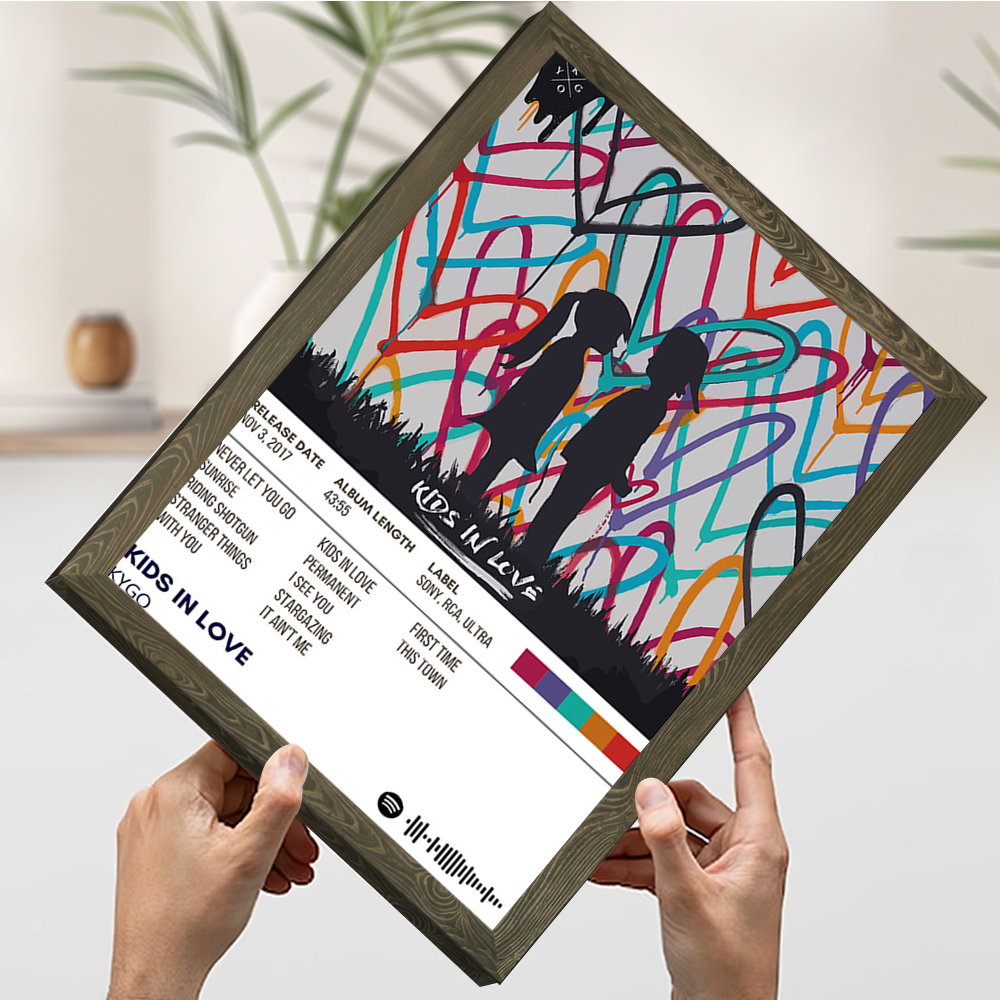 Kygo Kids in Love Printed Post - Gaming Accessories Decor 评论和价格